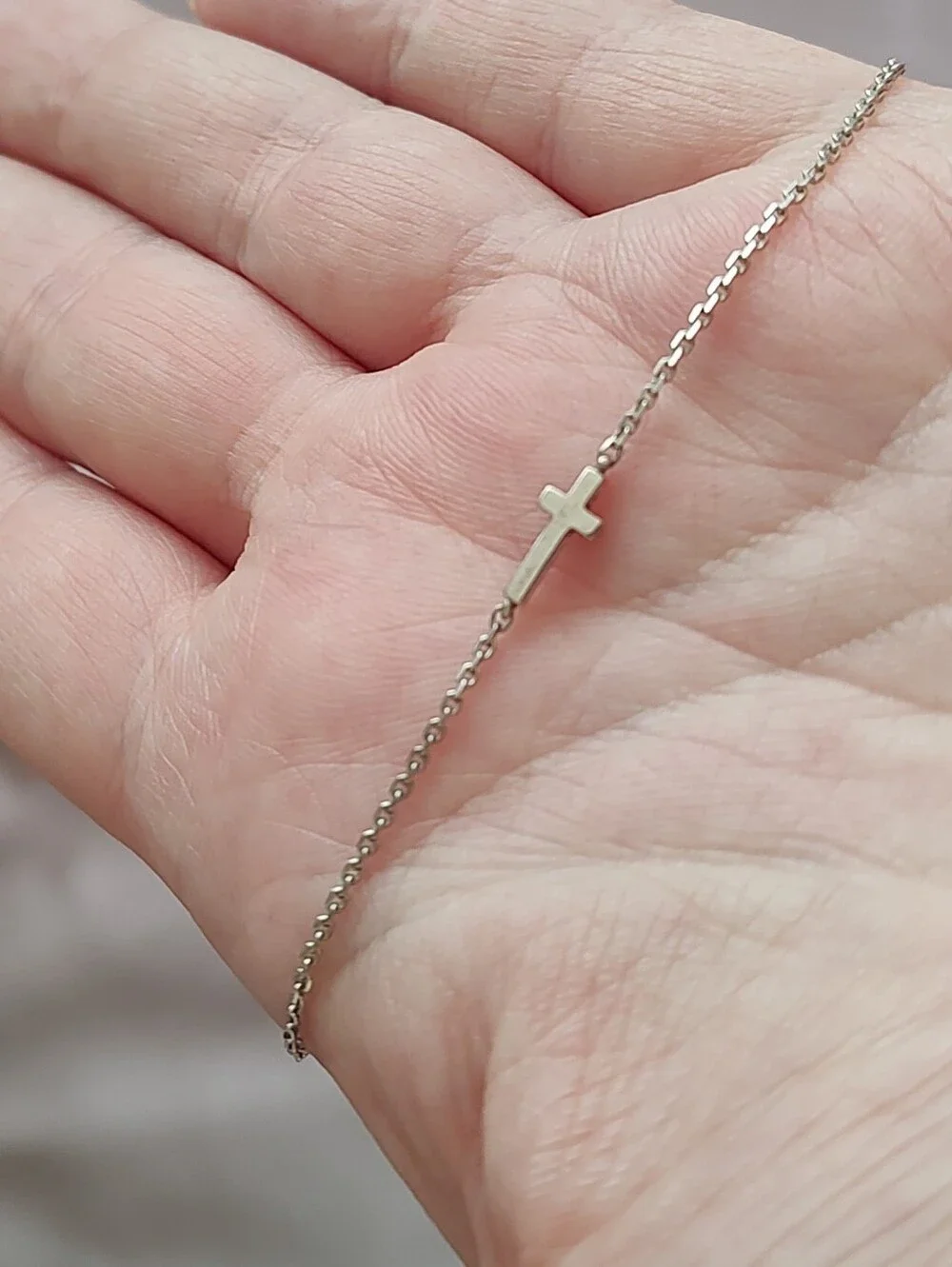 Kendra Scott 925 Sterling Inline Cross Necklace - Picture 2 of 6